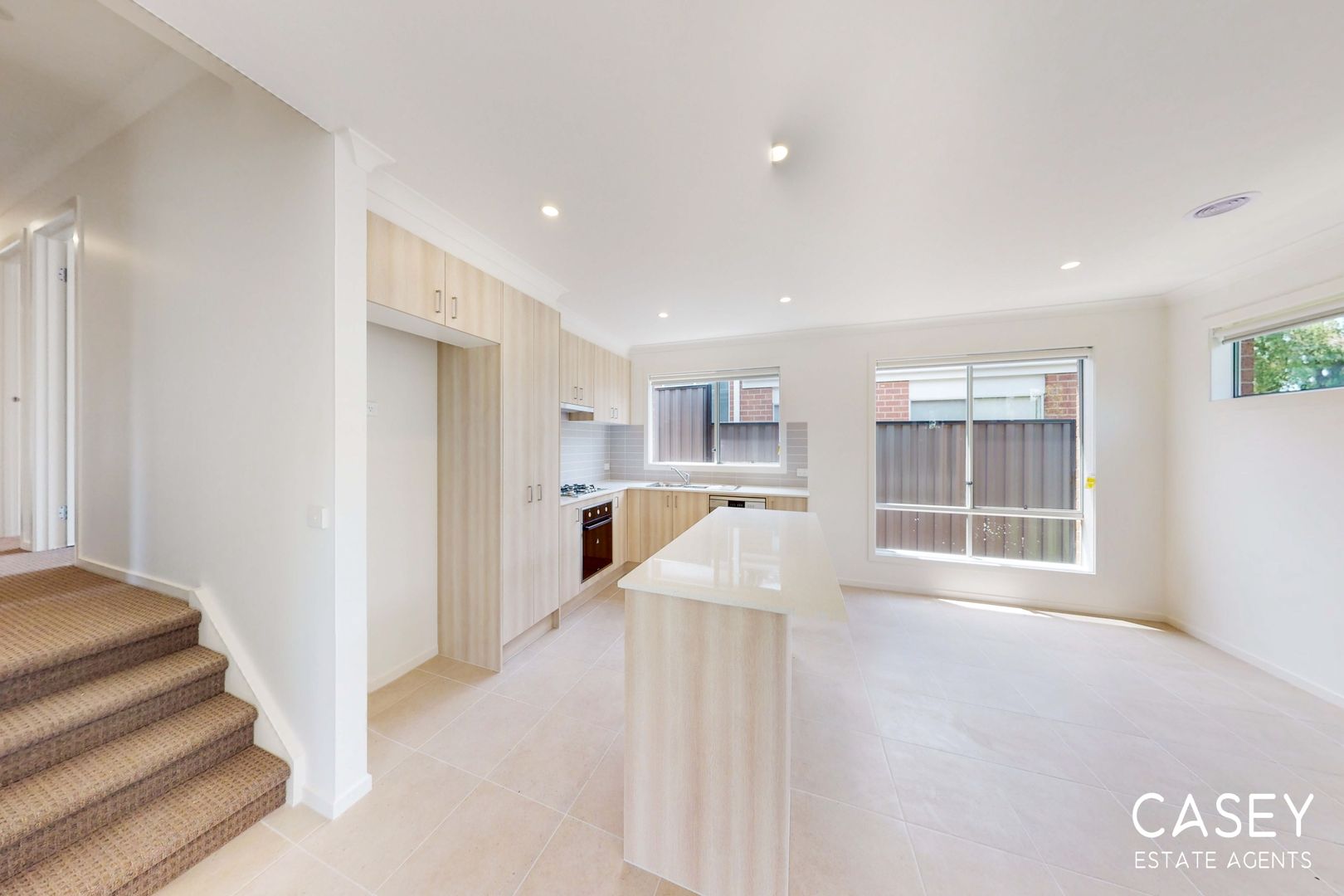 4 Expedition Circuit, Pakenham VIC 3810 House For Rent Domain