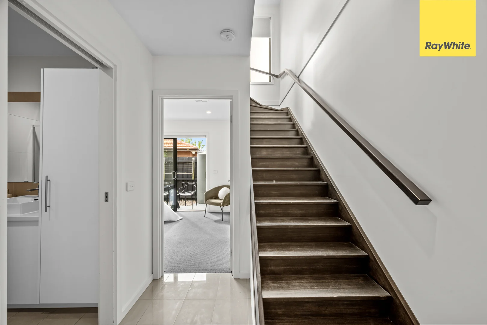 Additional image 7 of 4/1 Erskine Avenue, Reservoir VIC 3073