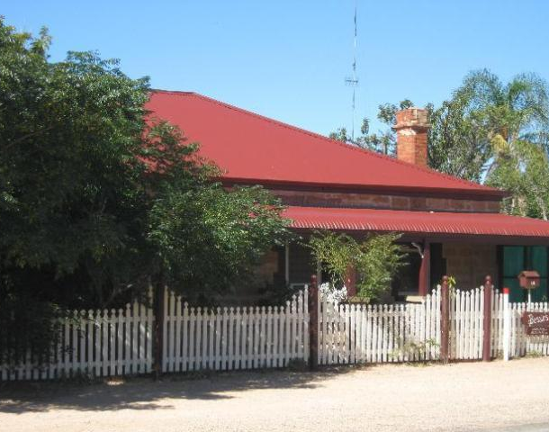 16 Seventh Street, Morgan SA 5320