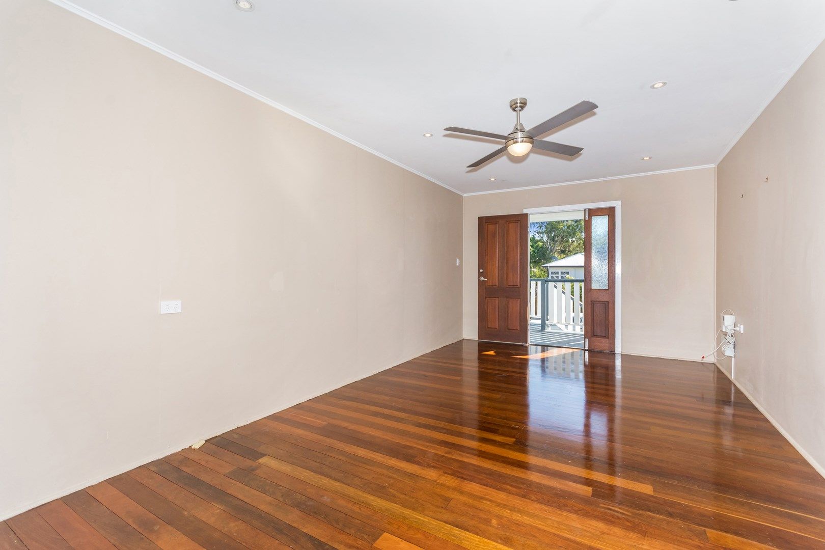 1/50 Roberts Street, Hermit Park QLD 4812, Image 2