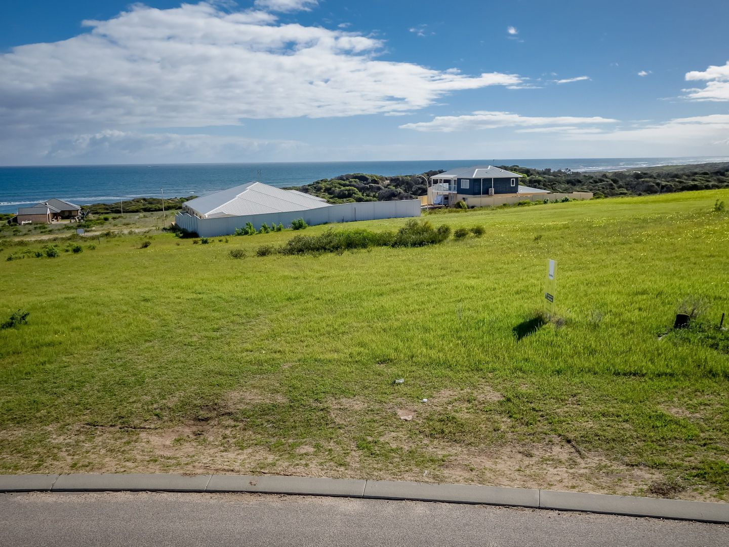 103 North Shore Drive, Dongara WA 6525, Image 2