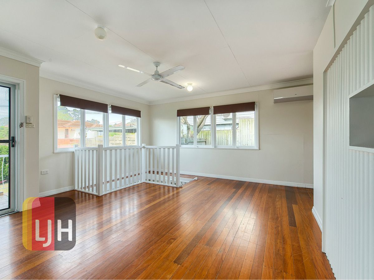 17 Quill Street, Stafford Heights QLD 4053, Image 2