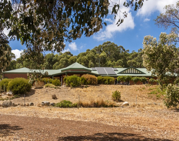 15 Clarkson Road, Bullsbrook WA 6084