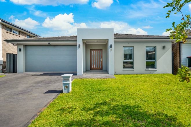 Picture of 17 Victor St, GREGORY HILLS NSW 2557