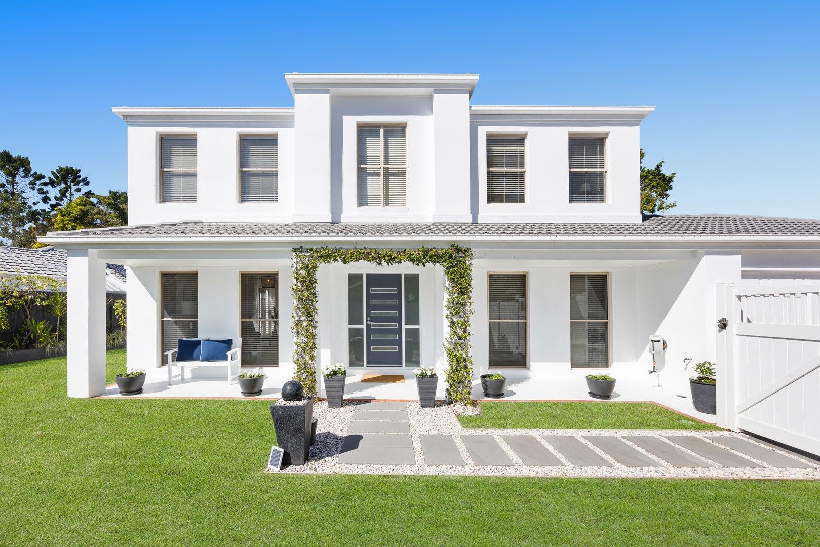 4 bedrooms House in 5 Sailfish Court NOOSAVILLE QLD, 4566