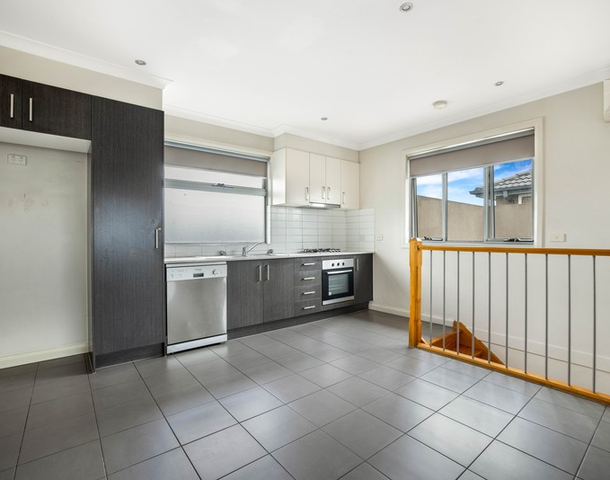 4/274 Camp Road, Broadmeadows VIC 3047