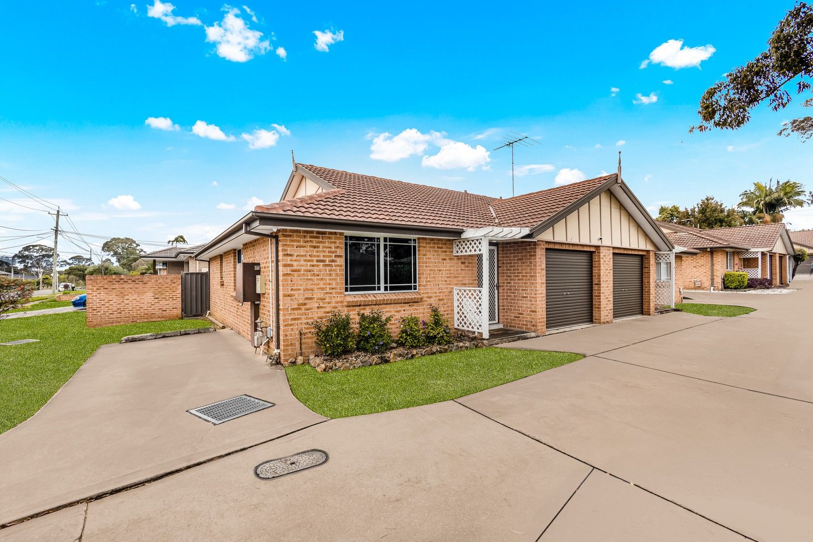 3 bedrooms Villa in 1/34 Adelaide OXLEY PARK NSW, 2760