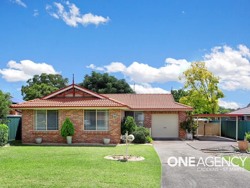 3 bedrooms House in 25 Sandpiper Crescent CLAREMONT MEADOWS NSW, 2747