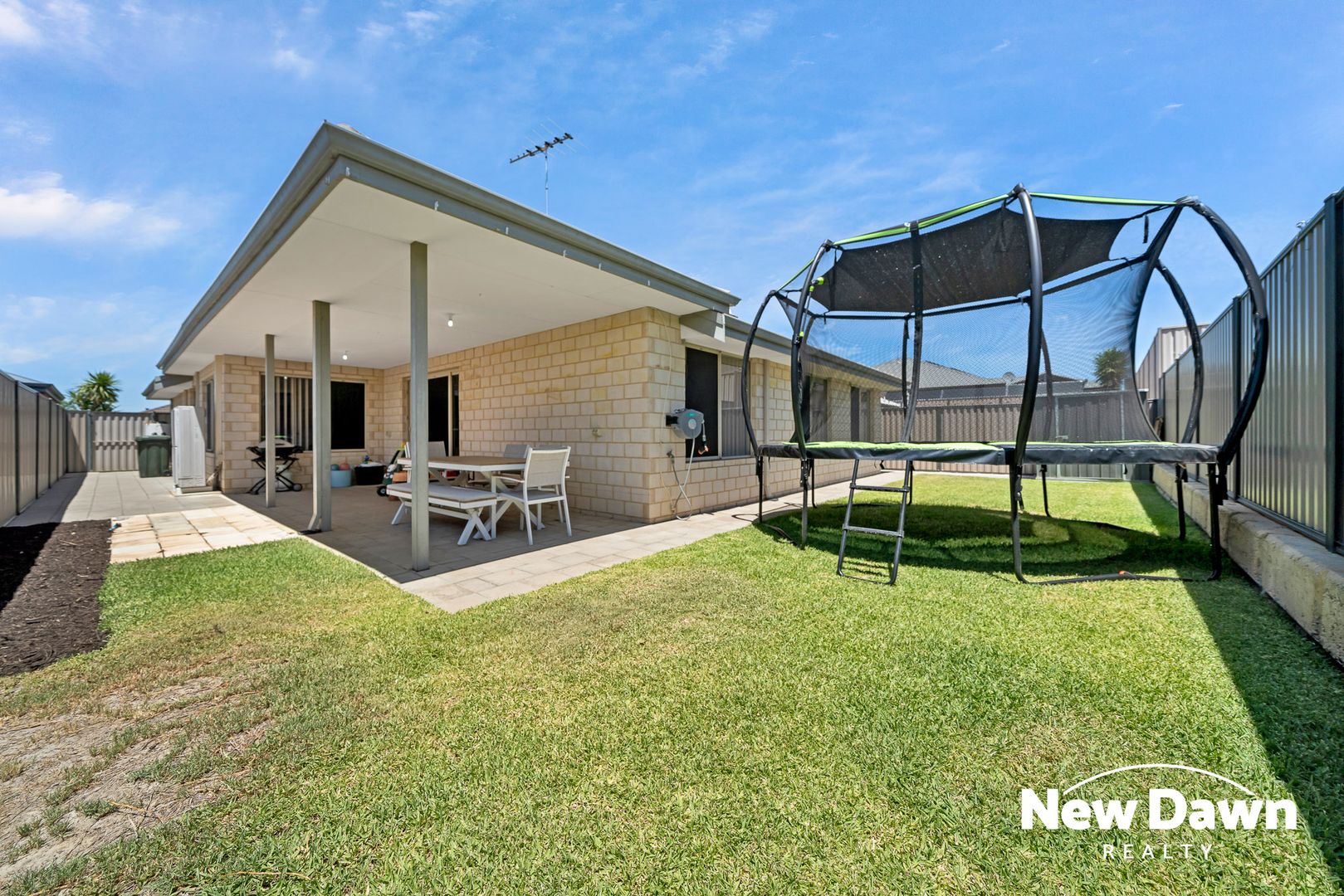 23 Wilderness Way, Aveley WA 6069, Image 2