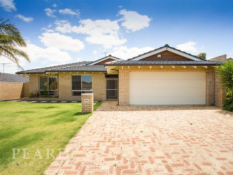 3B Larkfield Vista, Woodvale WA 6026