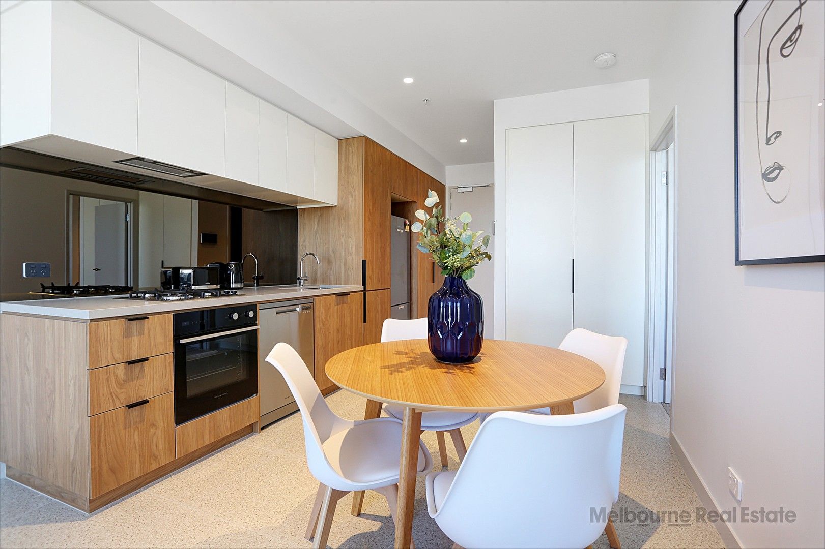 1 bedrooms Apartment / Unit / Flat in 1103/138 Ferrars Street SOUTH MELBOURNE VIC, 3205