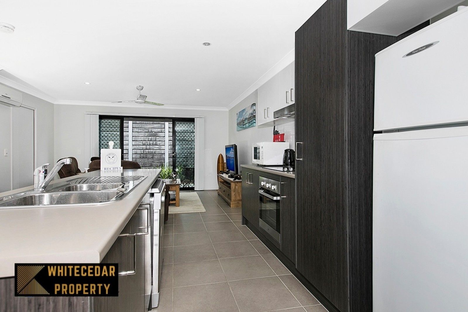 4 bedrooms Townhouse in 29/15 Ashley Court KALLANGUR QLD, 4503