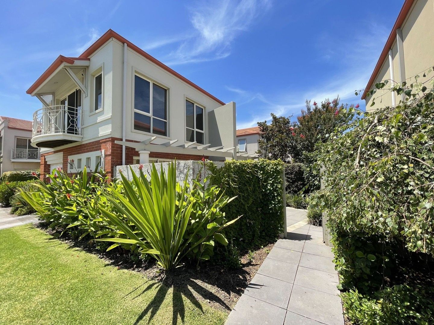 2 bedrooms House in 4 Morley Mews PORT MELBOURNE VIC, 3207
