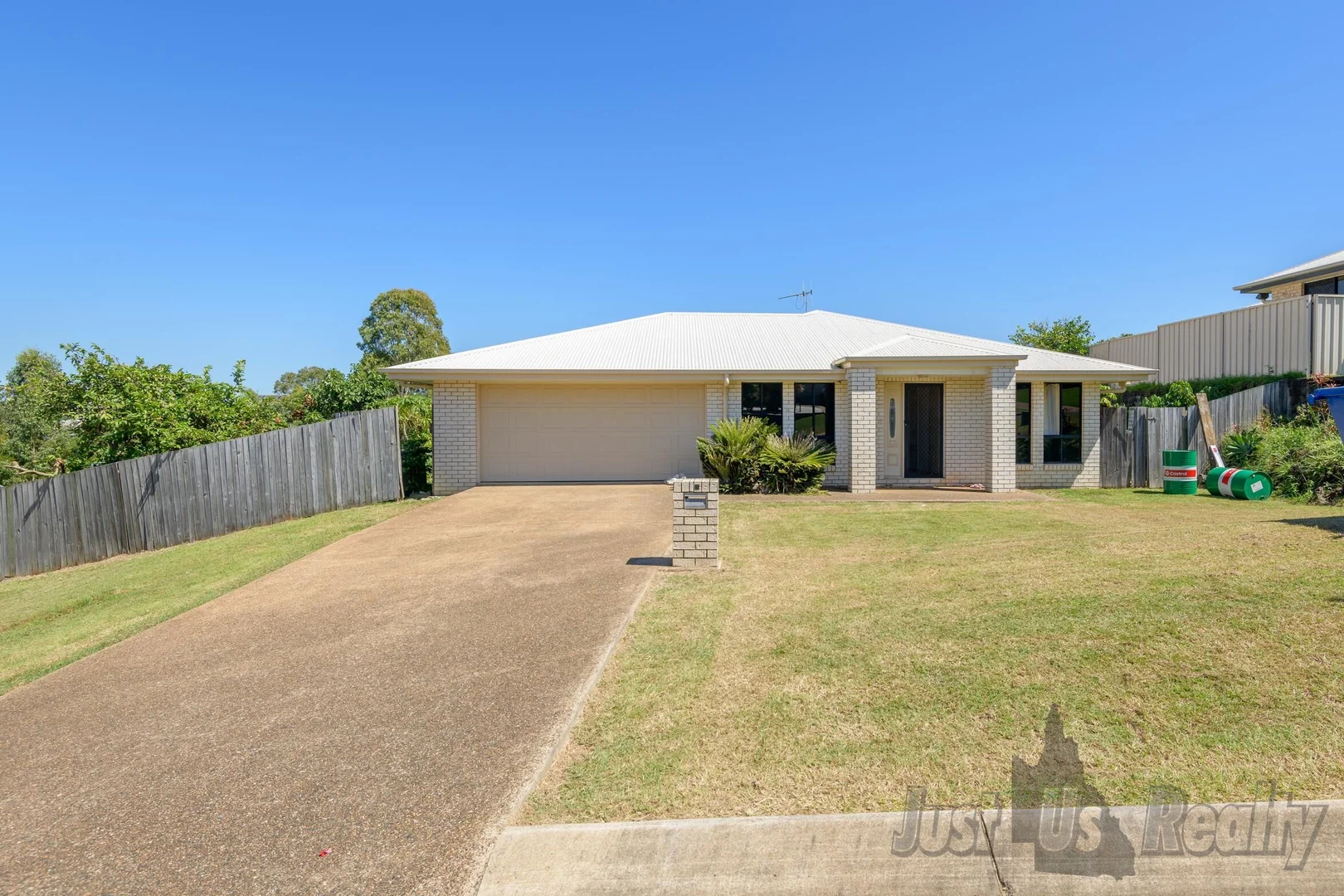 Primary image of 1 Wedgeleaf Place, Ashfield QLD 4670