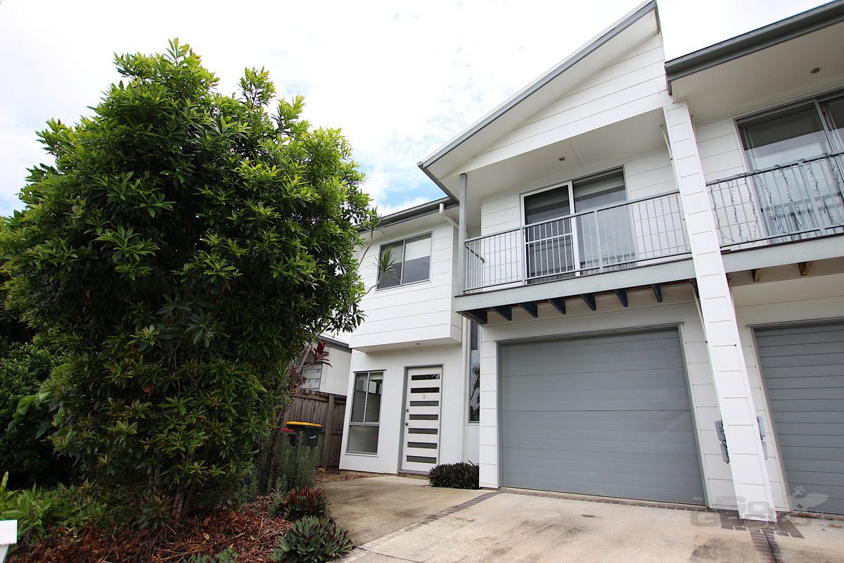 3 bedrooms Townhouse in 3/4 Petrie Street PETRIE QLD, 4502