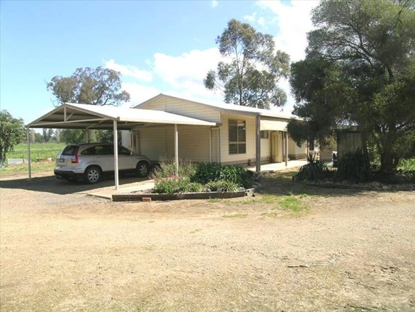 895 River Road, Murchison North VIC 3610