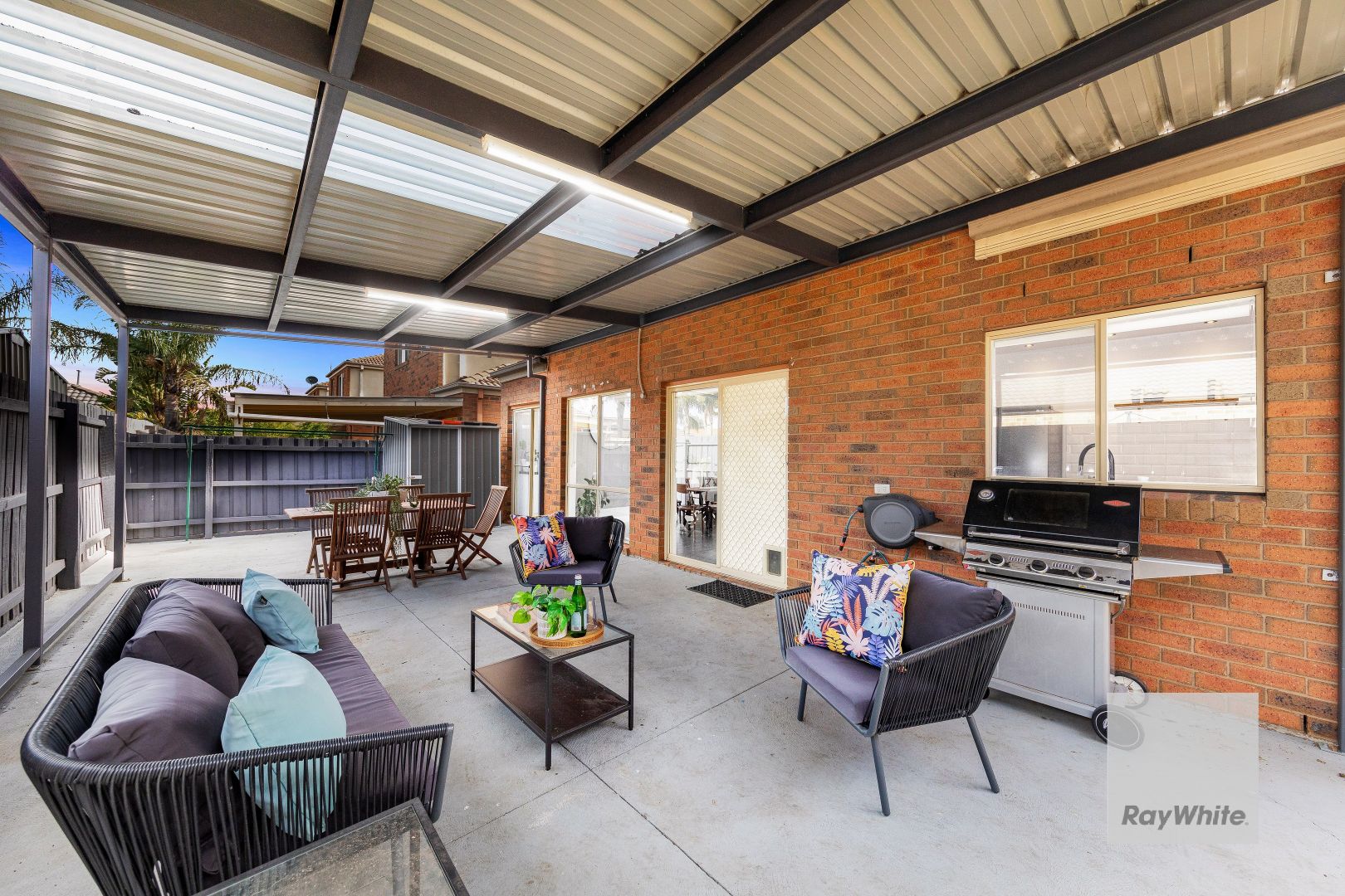 37 The Glades, Taylors Hill VIC 3037, Image 1
