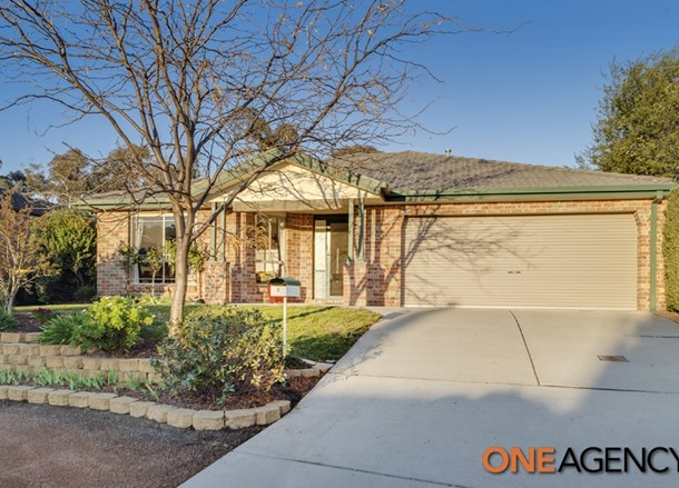 2 Pemberton Place, Jerrabomberra NSW 2619