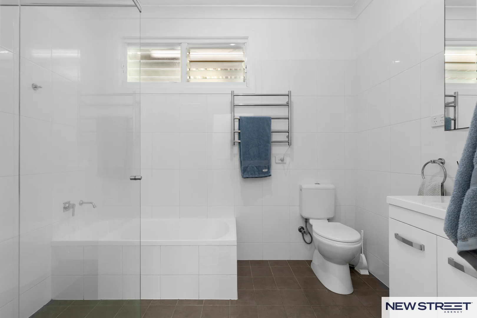 Additional image 14 of 16 Lentara Avenue, Belmont North NSW 2280