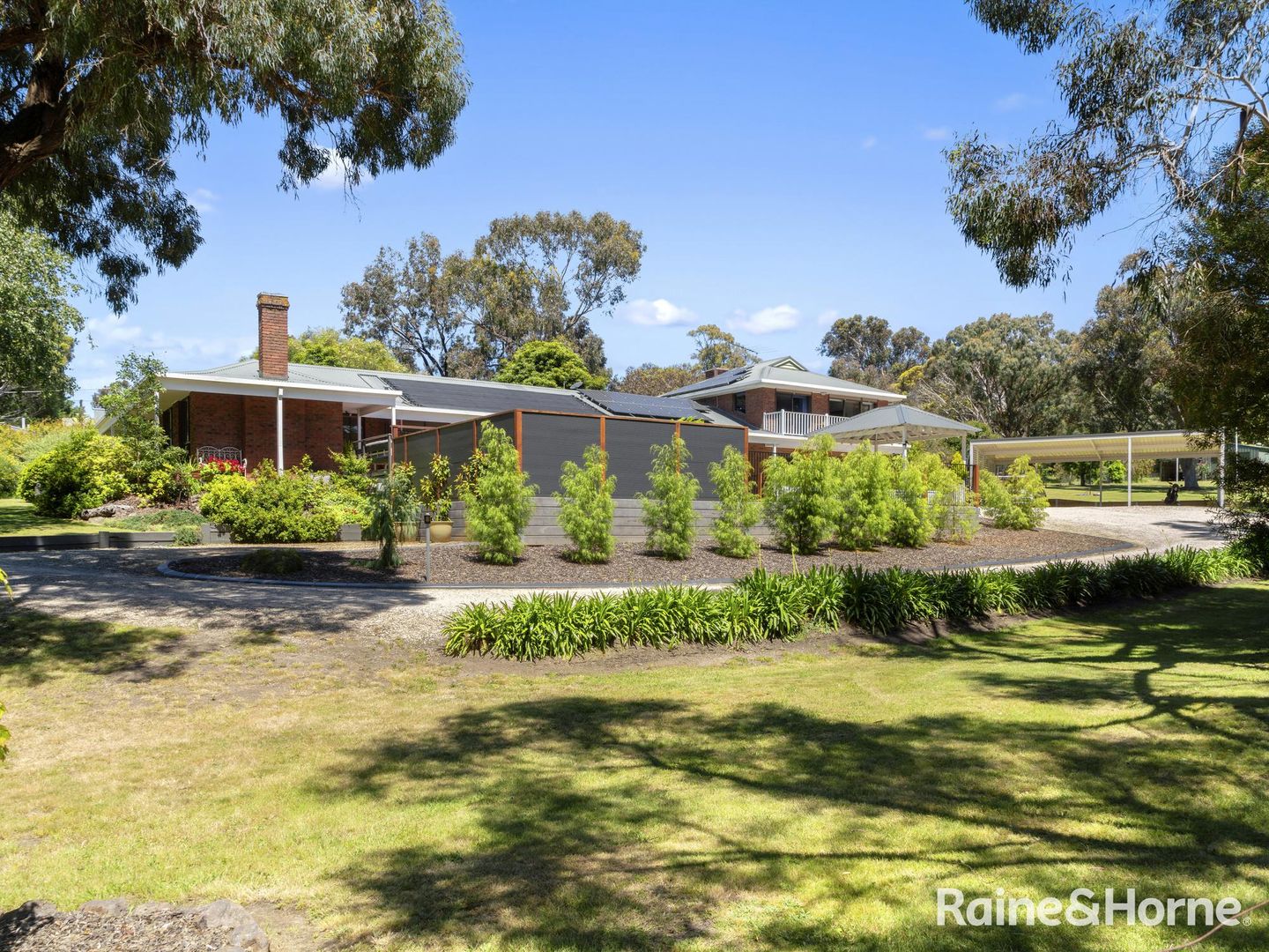 25 Barclay Place, Riddells Creek VIC 3431, Image 2