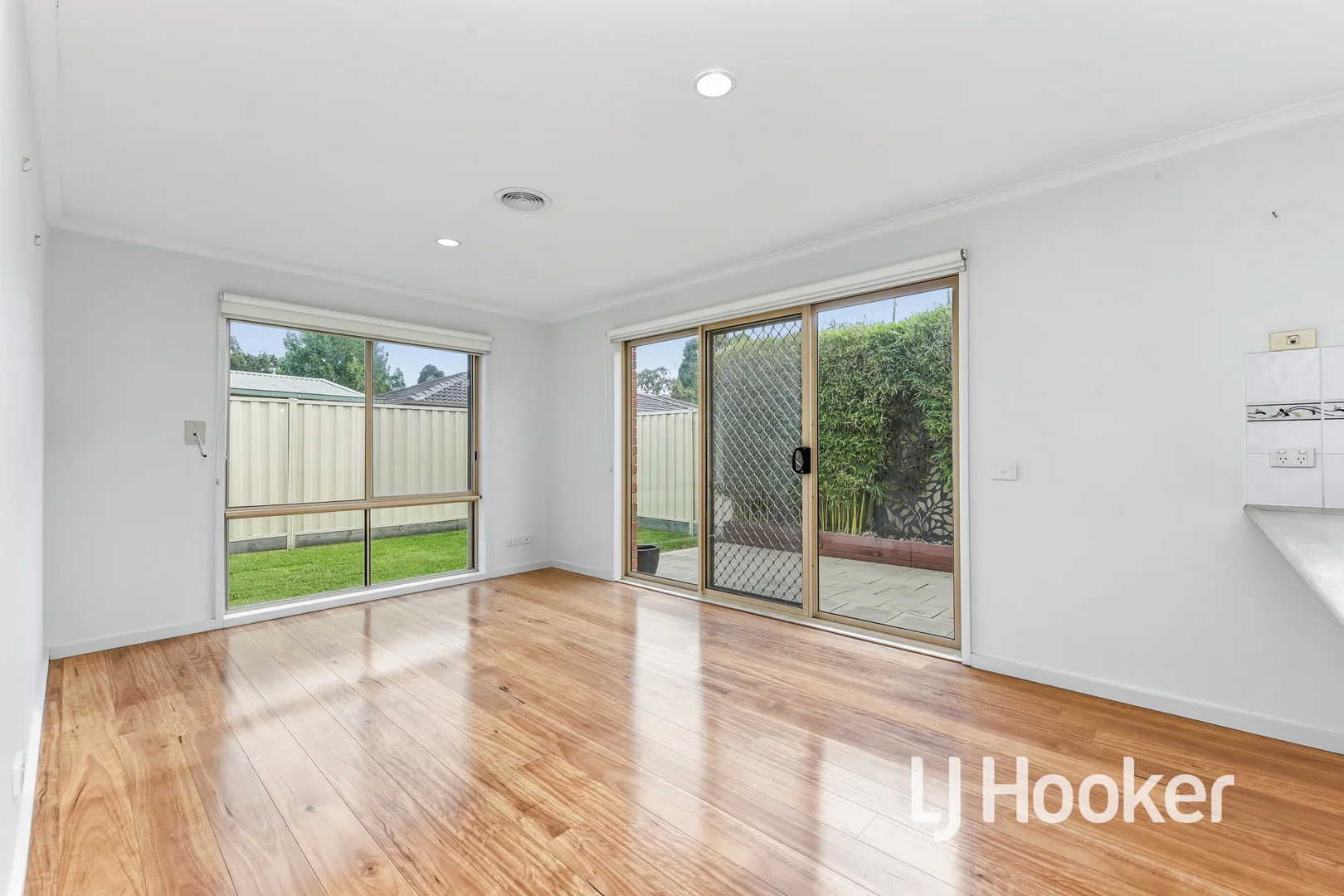 Additional image 5 of 10/35 Narellan Drive, Hampton Park VIC 3976