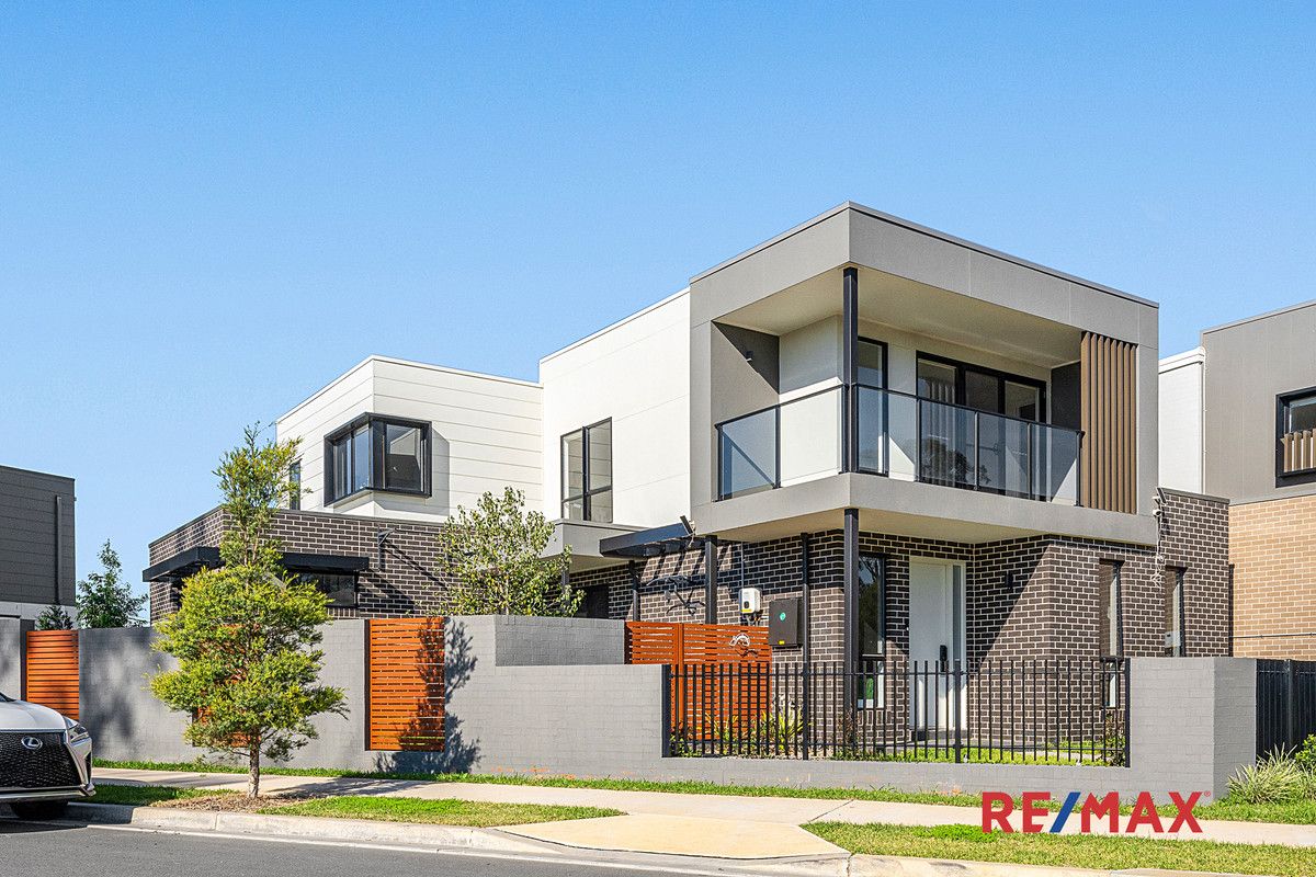 5 bedrooms House in 16 St Andrews Crescent BLACKTOWN NSW, 2148