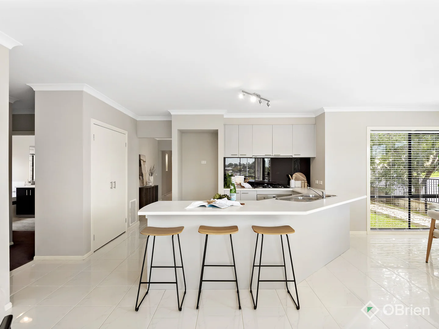 Additional image 2 of 1 Manna Gum Drive, Pakenham VIC 3810