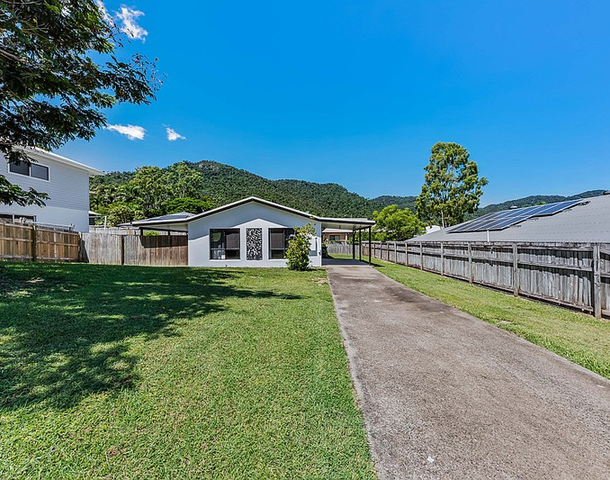 7 Links Drive, Cannonvale QLD 4802