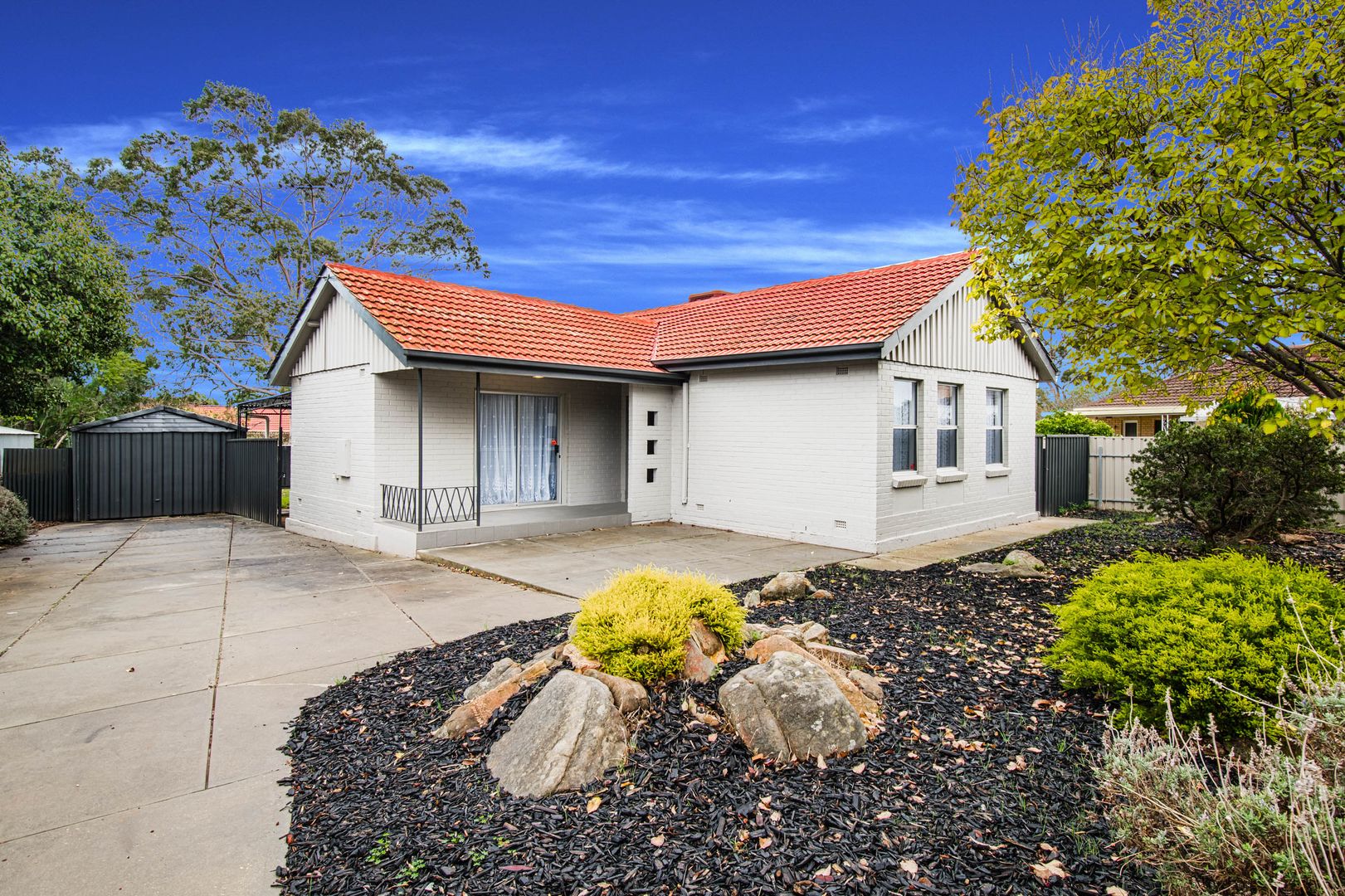 17 Peacock Road, Elizabeth Downs SA 5113