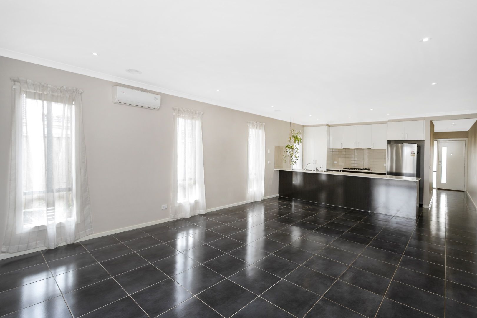 77 Albert Drive, Melton South VIC 3338, Image 2