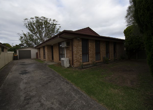 31 Huxley Drive, Horsley NSW 2530