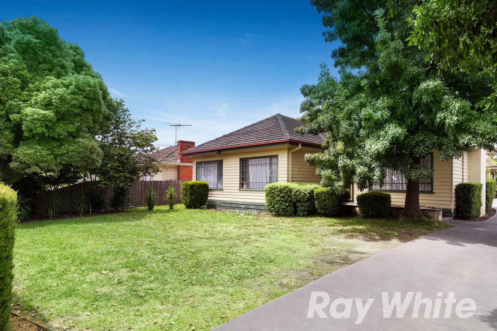 1/64 mt Dandenong Road, Ringwood East Property History & Address