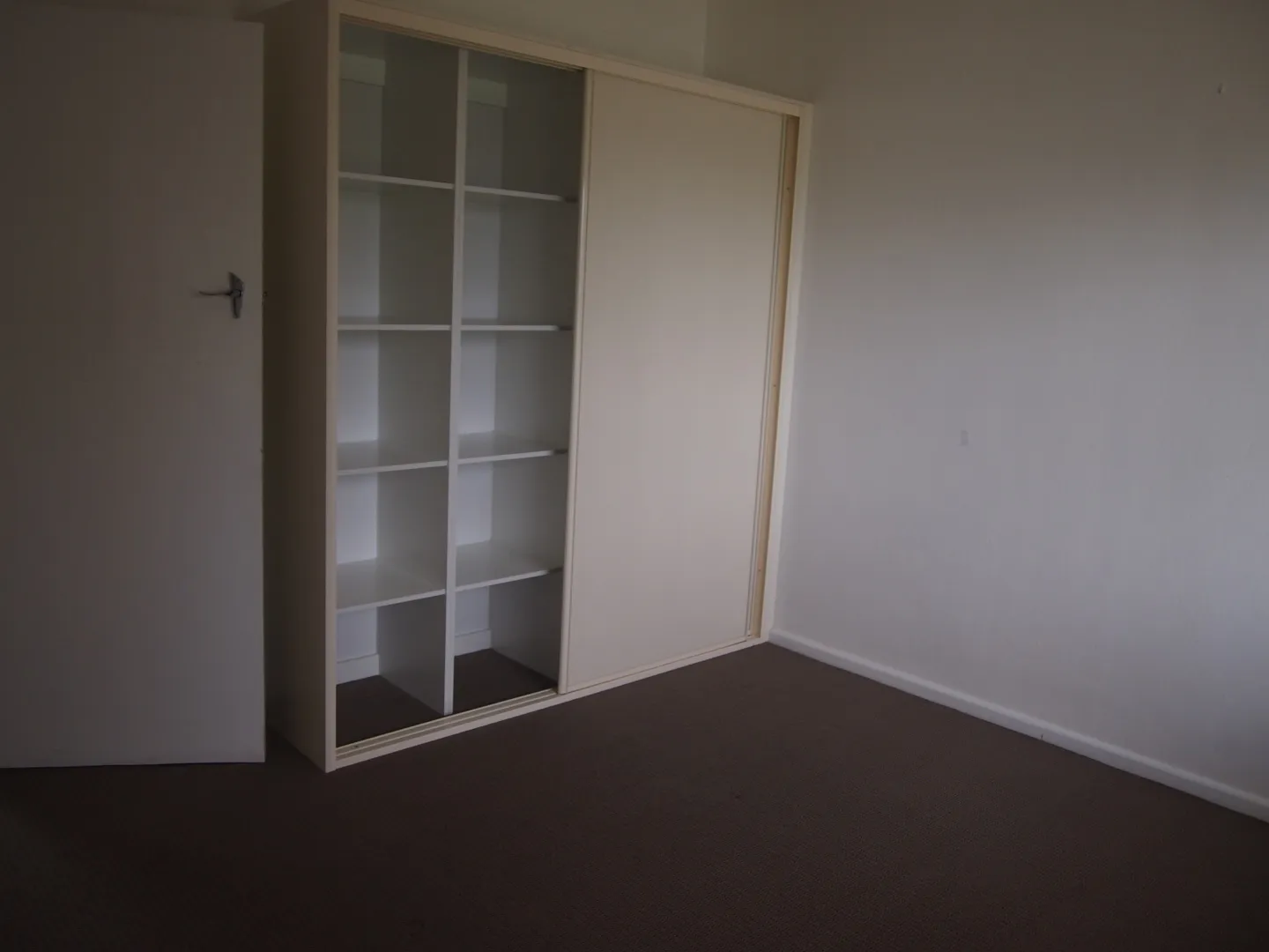 Ray White Real Estate Parkes - Widok 4