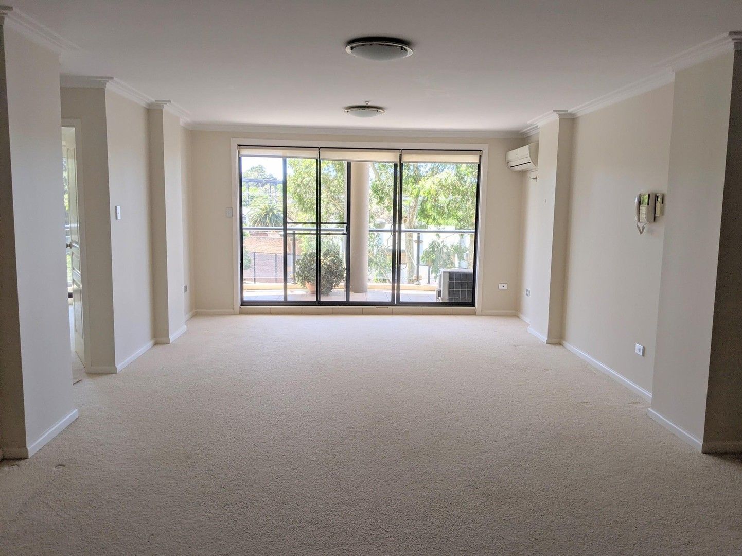 2 bedrooms Apartment / Unit / Flat in 404/91B Bridge Road WESTMEAD NSW, 2145