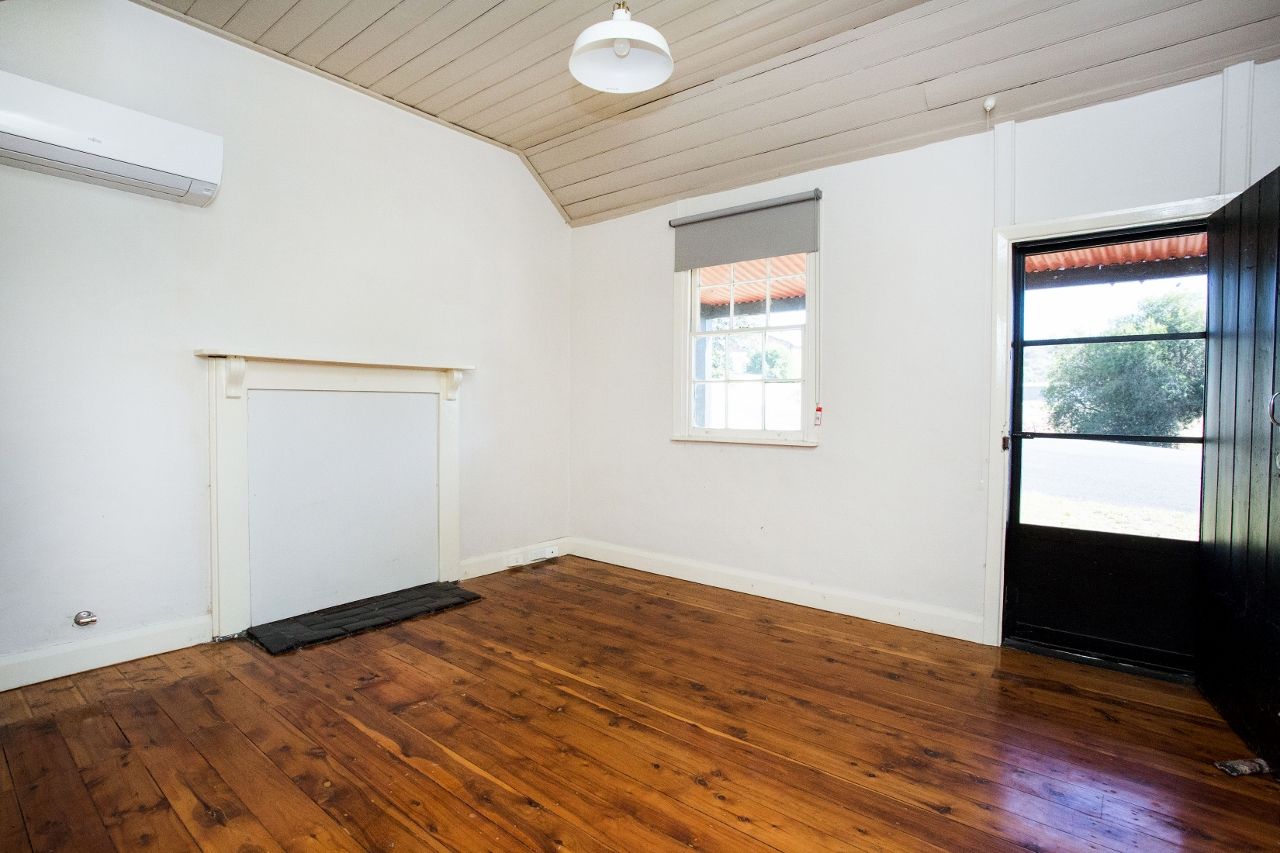 65 Brougham Street, Cowra NSW 2794 House For Rent 325 Domain