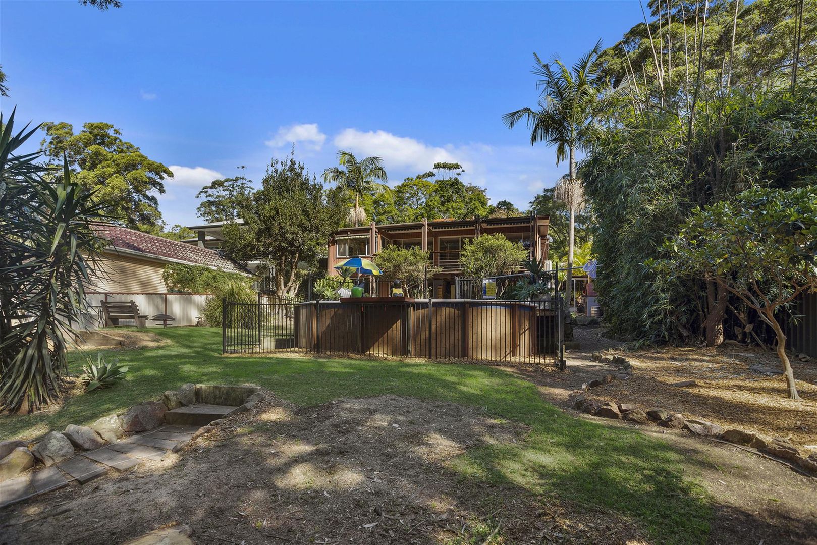 15 Carisbrooke Avenue, New Lambton Heights Property History & Address