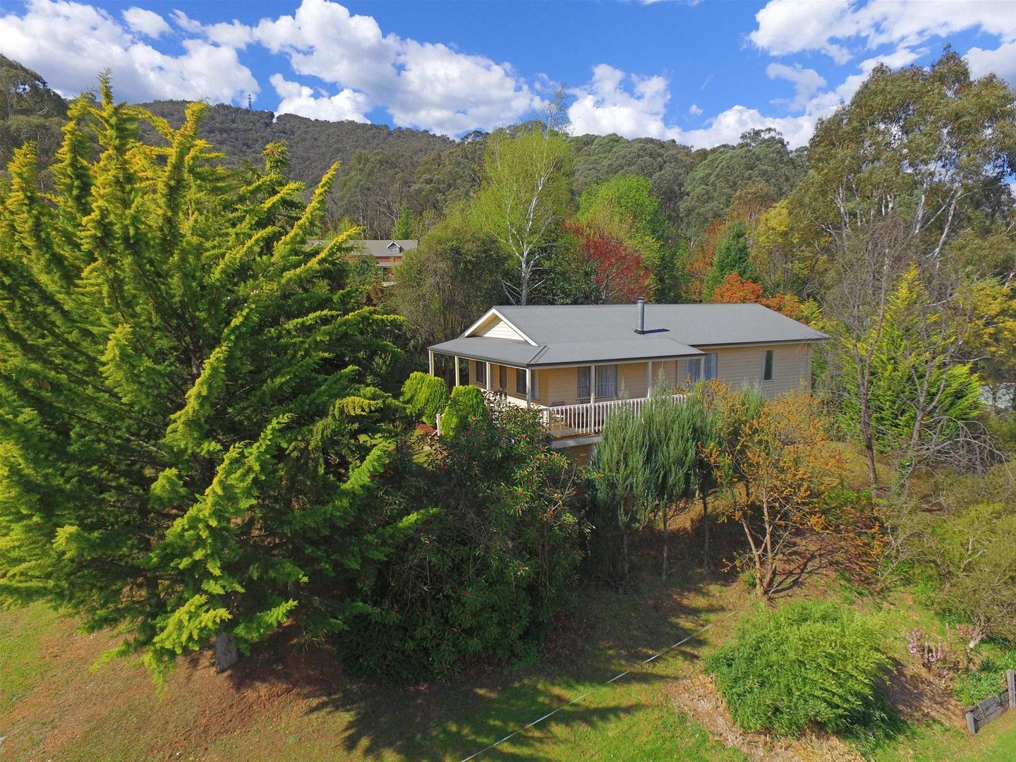 26 Lumley Drive, Bright VIC 3741, Image 2