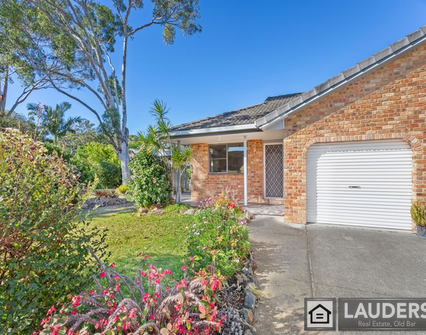 2/72 Waterman Street, Old Bar NSW 2430