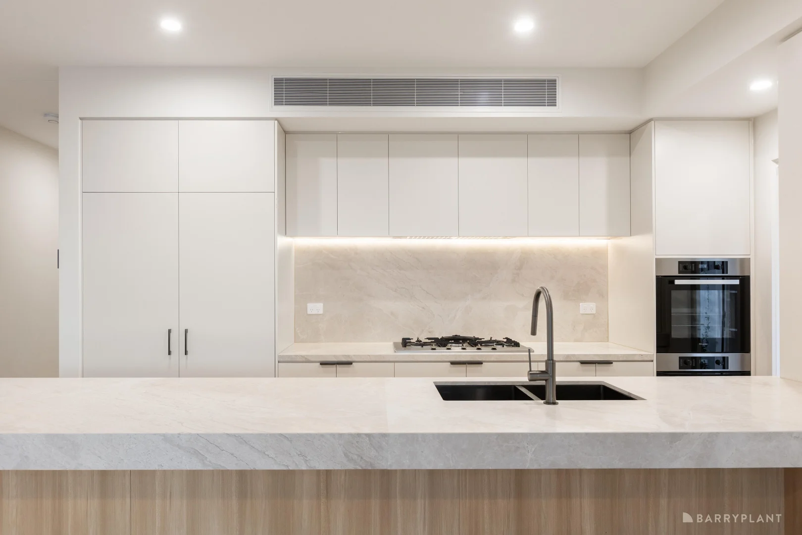 Additional image 5 of 5/2 Ruda Street, Doncaster VIC 3108