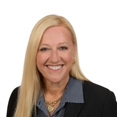 Vicki Peters, Sales representative