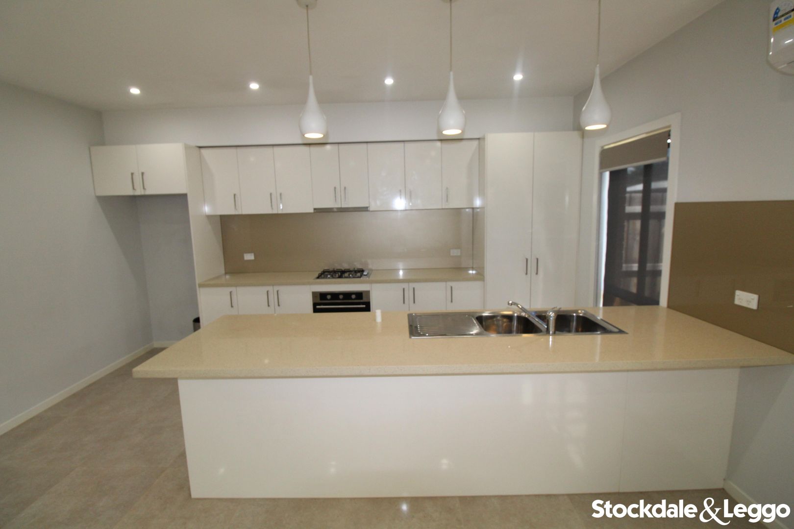 2/34 Ailsa Street, Altona Meadows VIC 3028 House For Rent 410 Domain