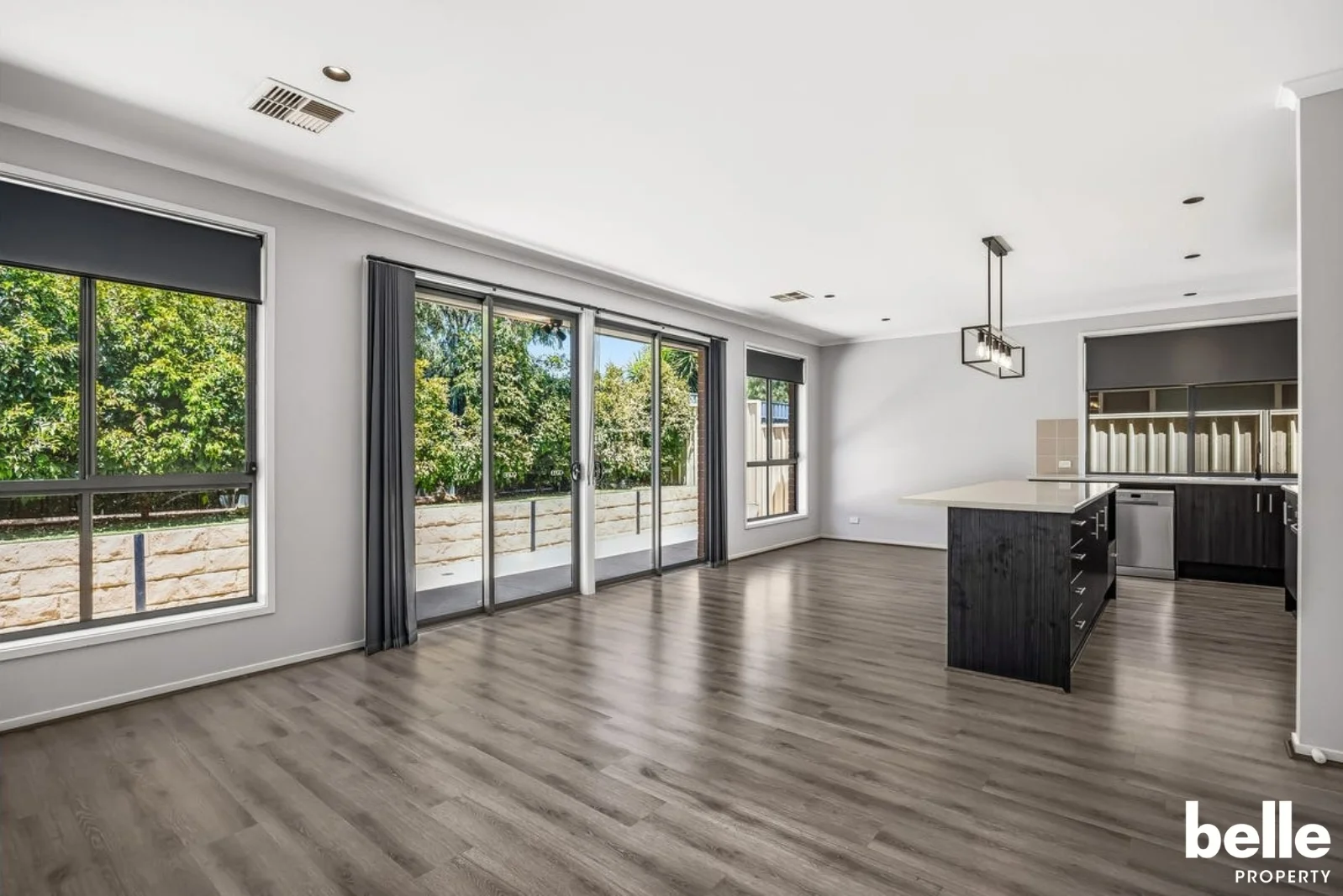 8 Oxford Avenue, Salisbury Heights SA 5109