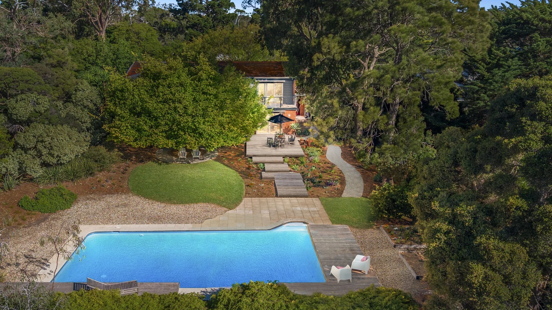 39 Walkers Road, Mount Eliza VIC 3930