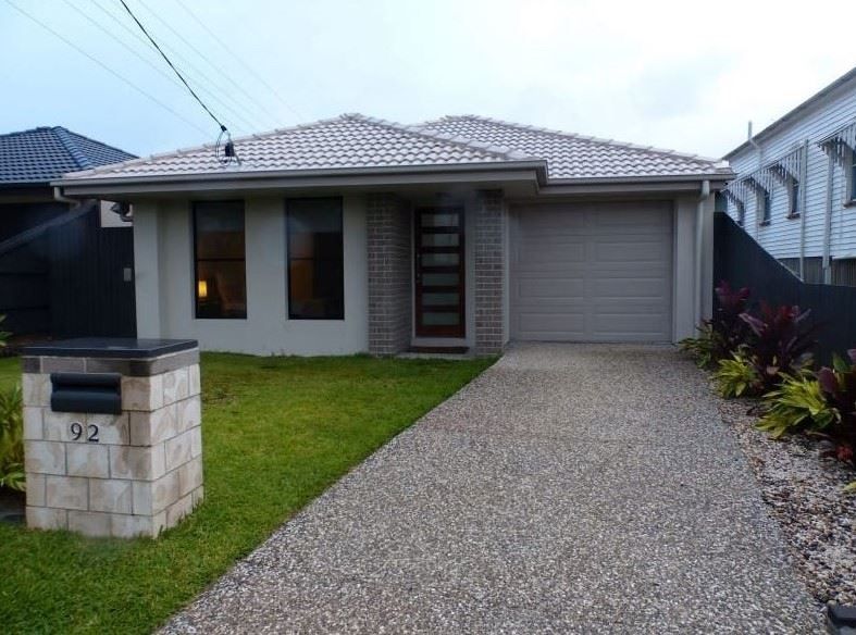 4 bedrooms House in 92 Queensport Road MURARRIE QLD, 4172