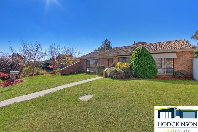 30 Crest Park Parade, Queanbeyan West NSW 2620, Image 1