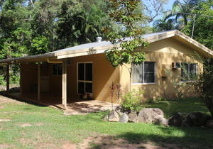 28 Newman Street, Cooktown QLD 4895