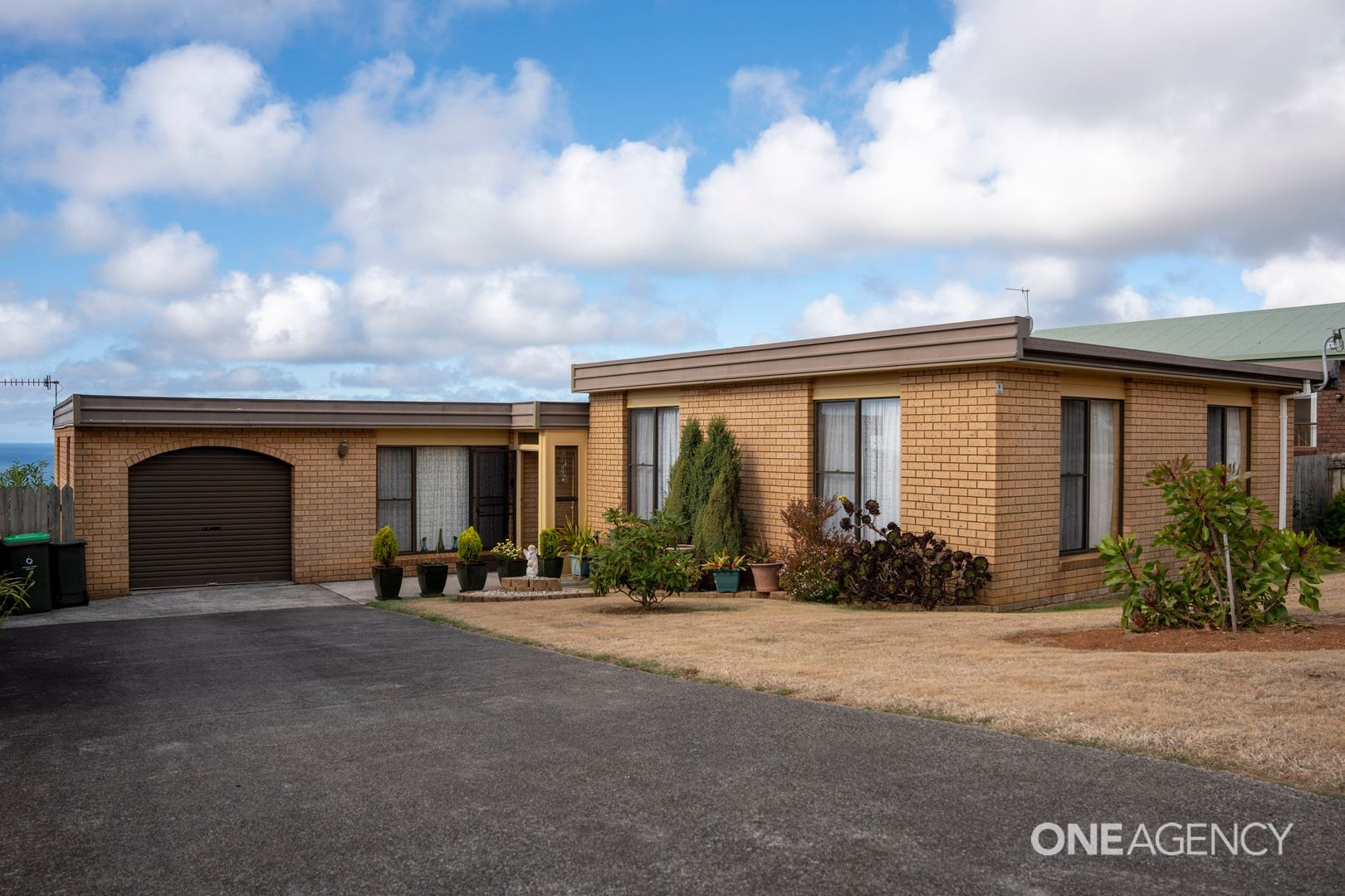 9 Hales Street, Penguin TAS 7316, Image 2