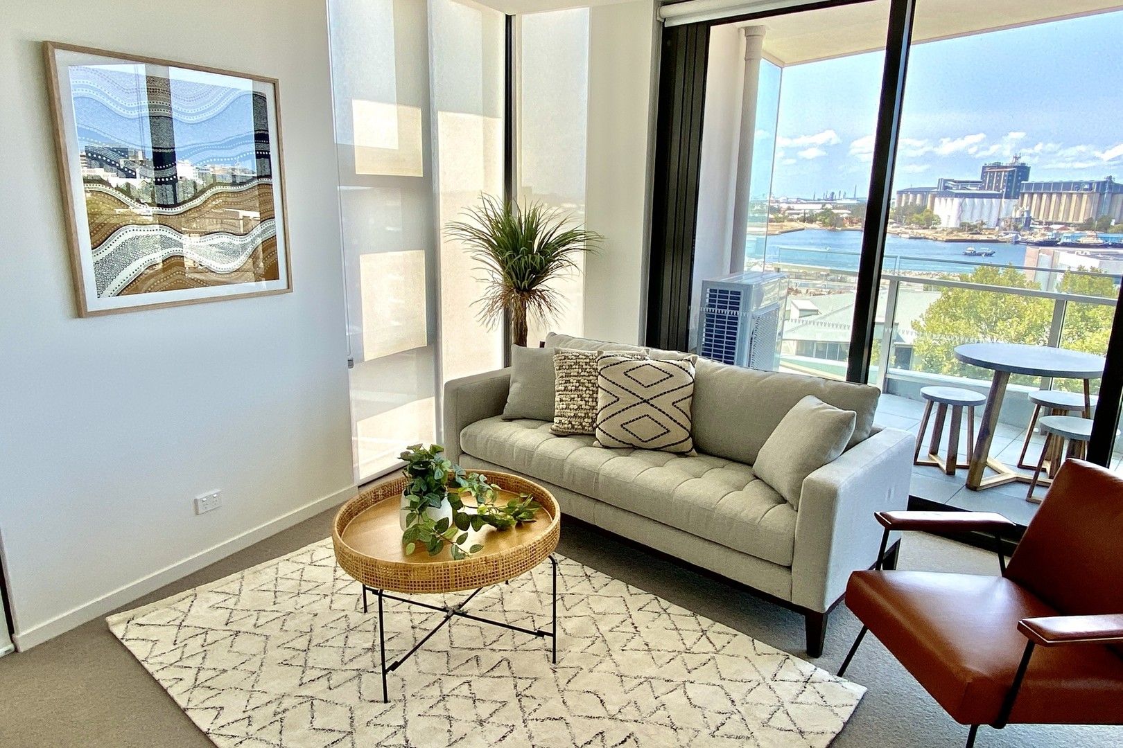 2 bedrooms Apartment / Unit / Flat in 704/466 King Street NEWCASTLE WEST NSW, 2302