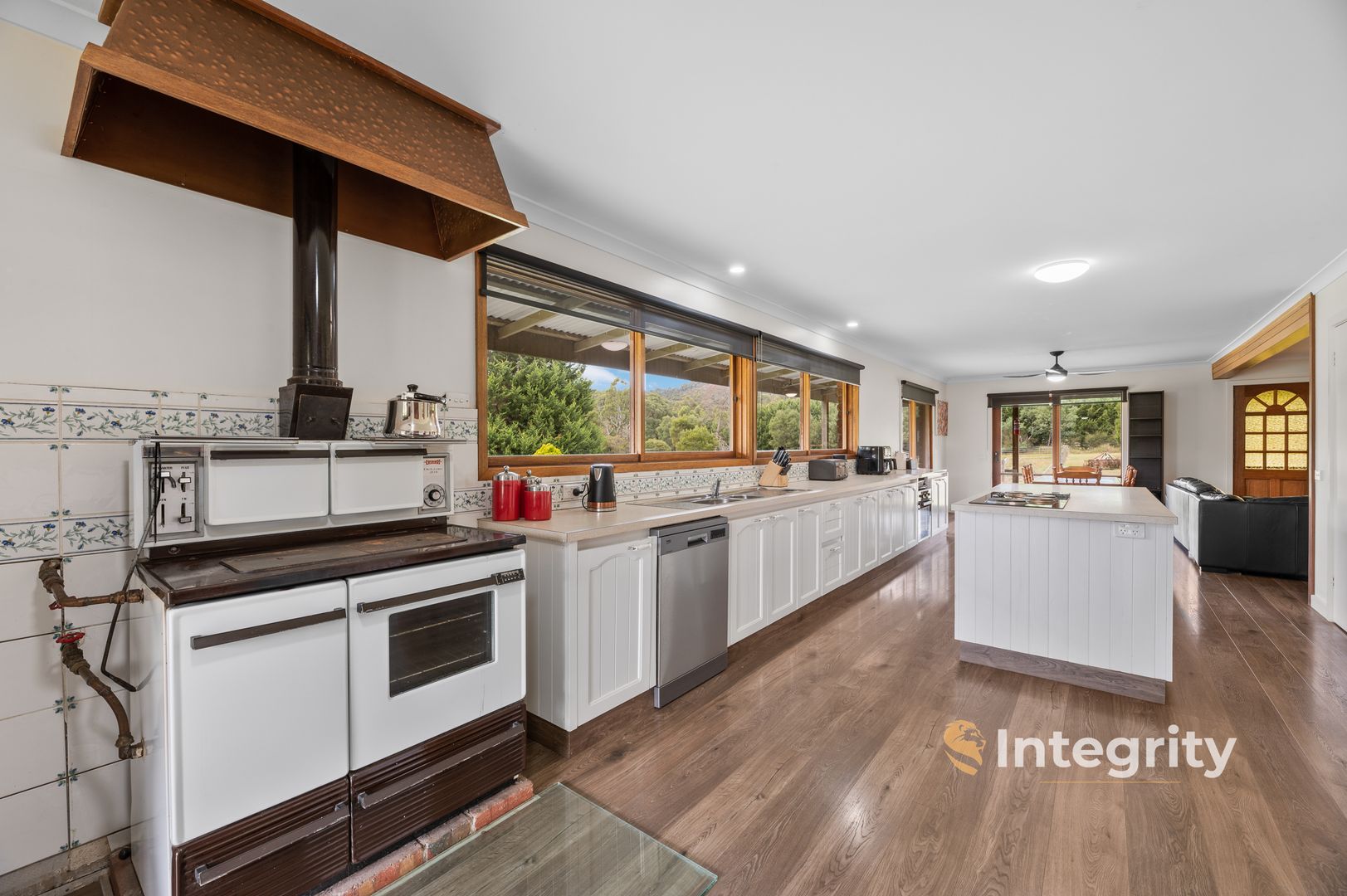 38 West Bridge Road, Glenburn VIC 3717, Image 2