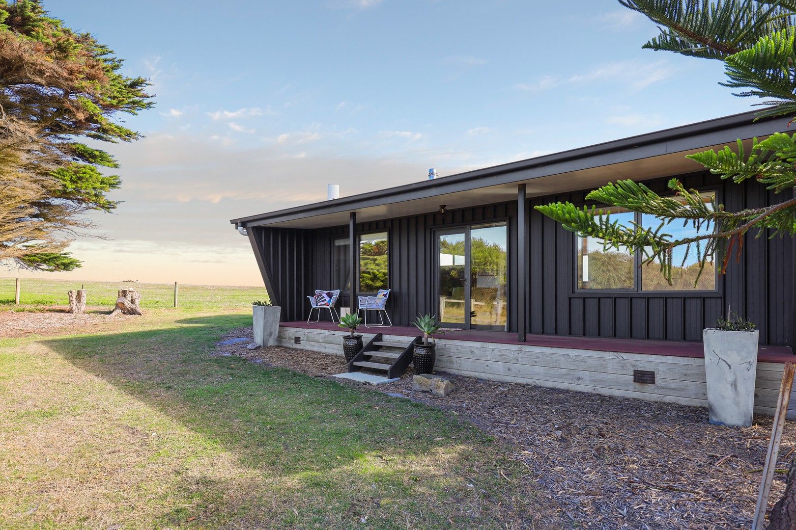 3 bedrooms House in 1810 Great Ocean Road PETERBOROUGH VIC, 3270